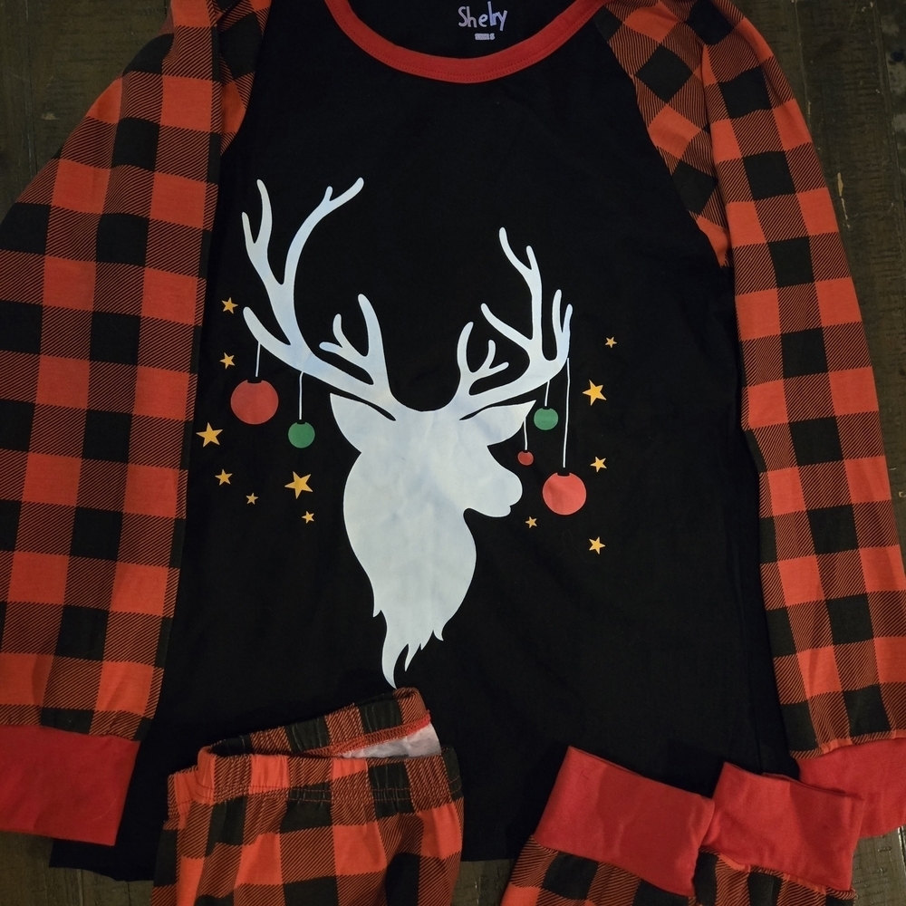 Women Small Plaid Reindeer Pajama Set Christmas Holiday Long Sleeve Long Pants - Picture 3 of 4
